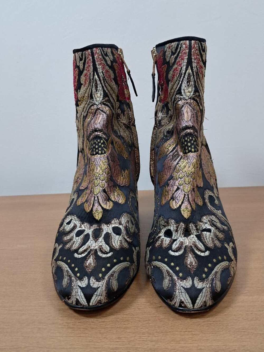 Sam Edelman Taye Metallic Floral Jacquard Boots 8M
